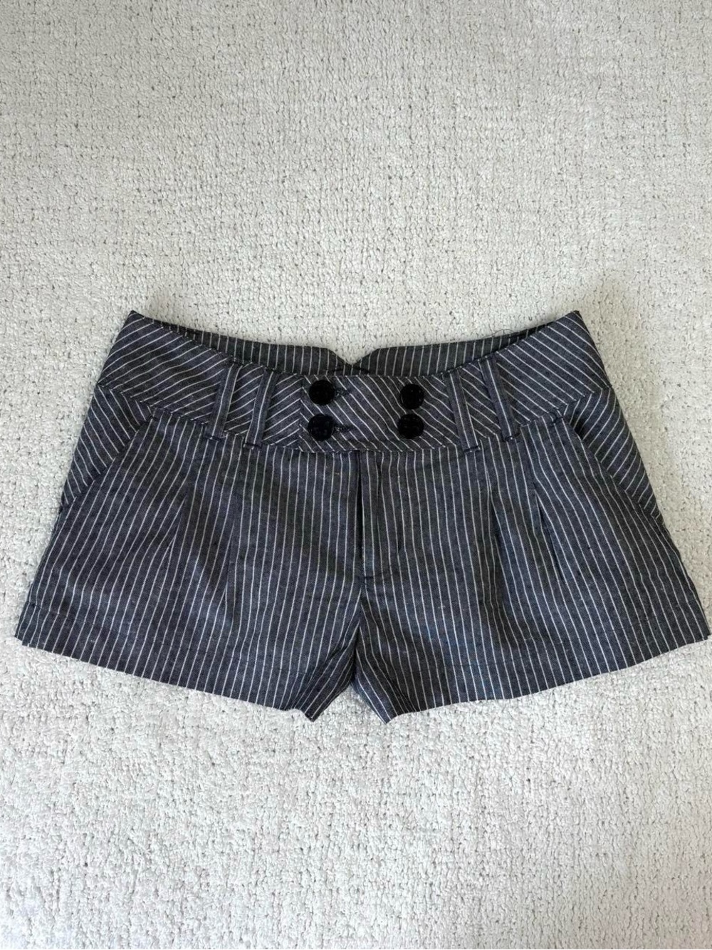 Y2K Forever 21 striped button low rise micro shorts